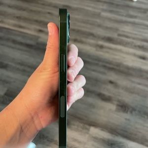 iPhone 13, 128GB Green AT&T Locked
Includes charger only.
Price is negotiable.